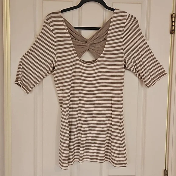 Women's top - Picture 4 of 4